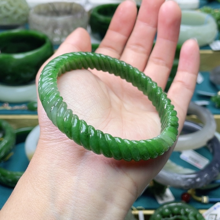 和田玉手镯58+圈口 编号15未镶嵌