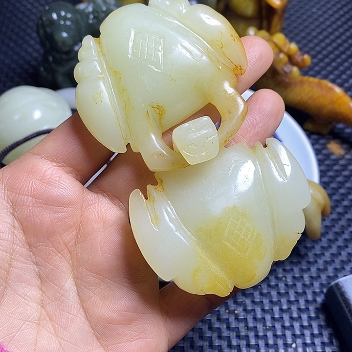 吊坠白玉菩提支持七天无理由