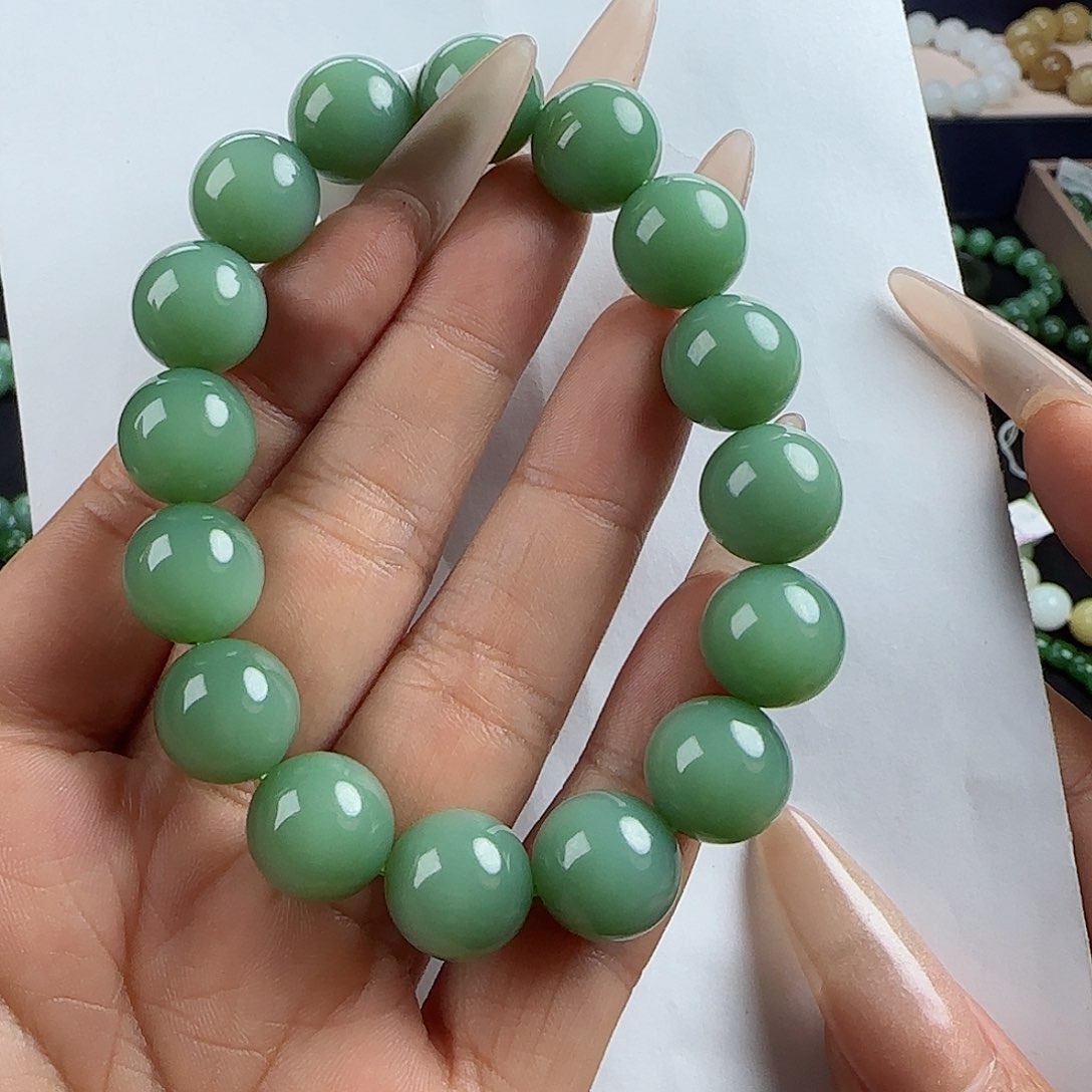 和田玉手串未镶嵌