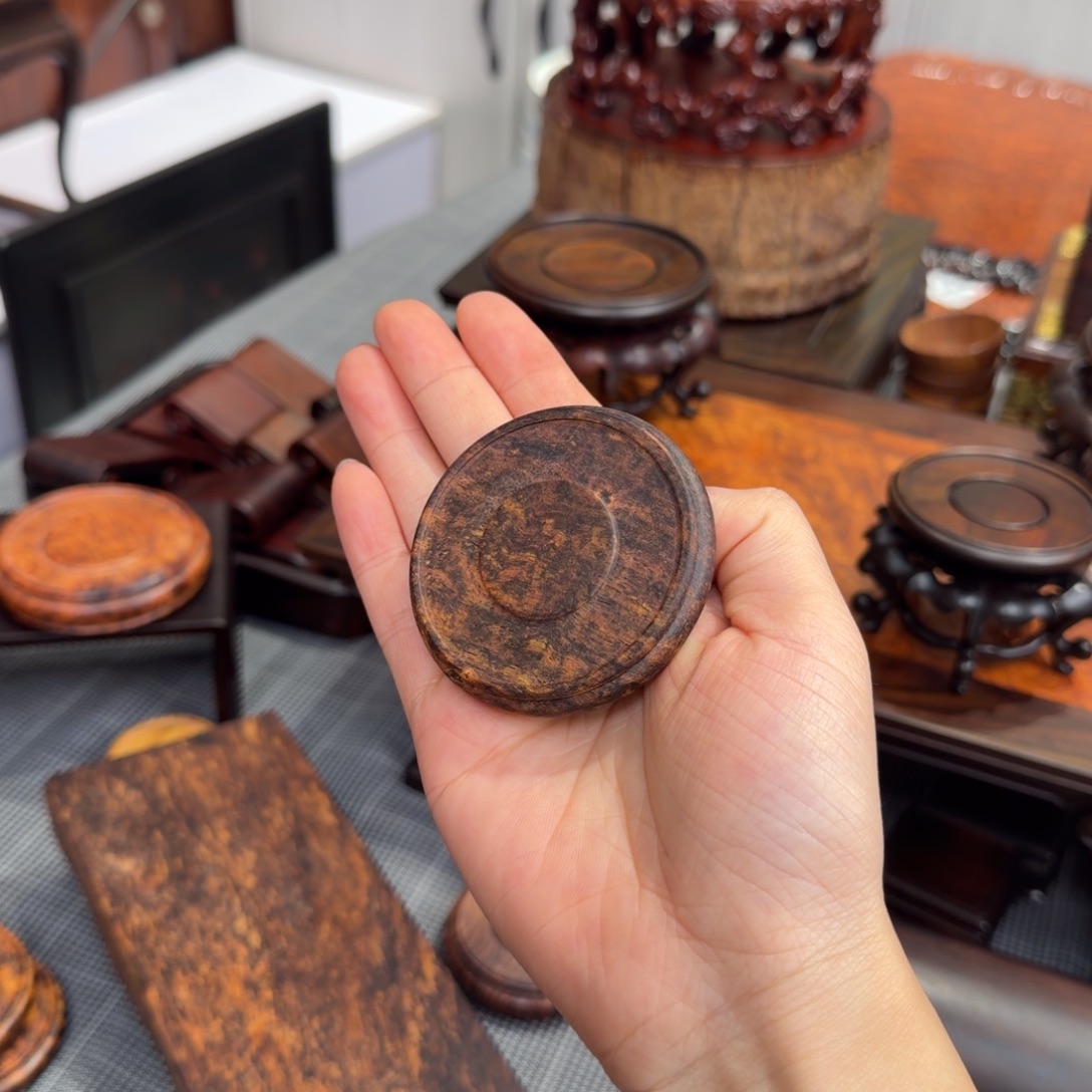 飞***秃木底座11111111111