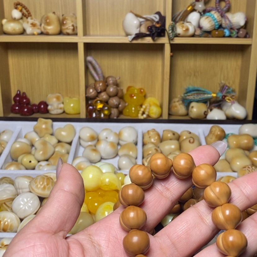 【闪购商品】手串猴头核桃闹****y光面