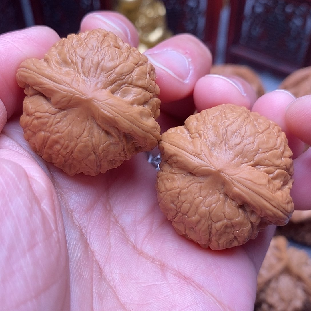 文玩核桃把件毕业手捻粗棱乾隆磨34尺