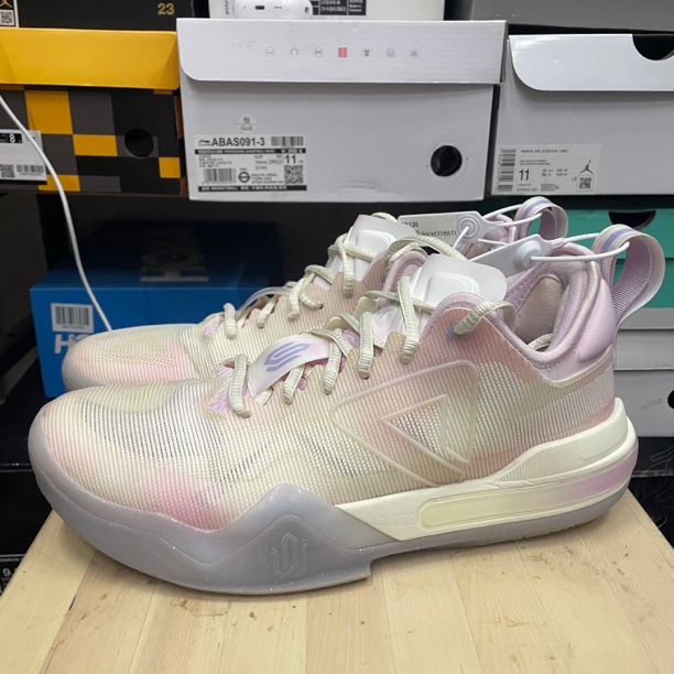 44码/维金斯1 粉色/51120/篮球鞋/95新无原盒/ET31887A