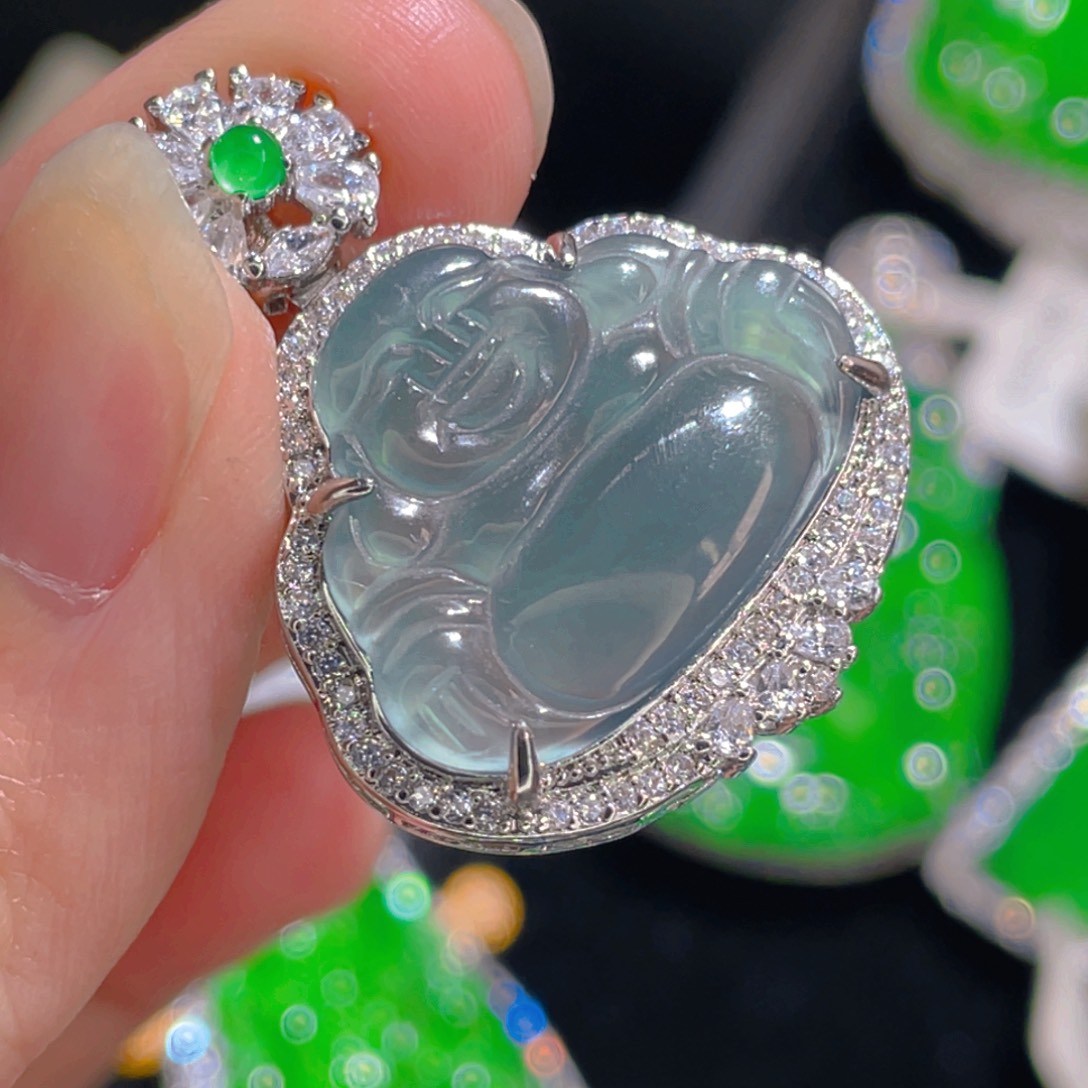 翡翠吊坠(不含链)未镶嵌