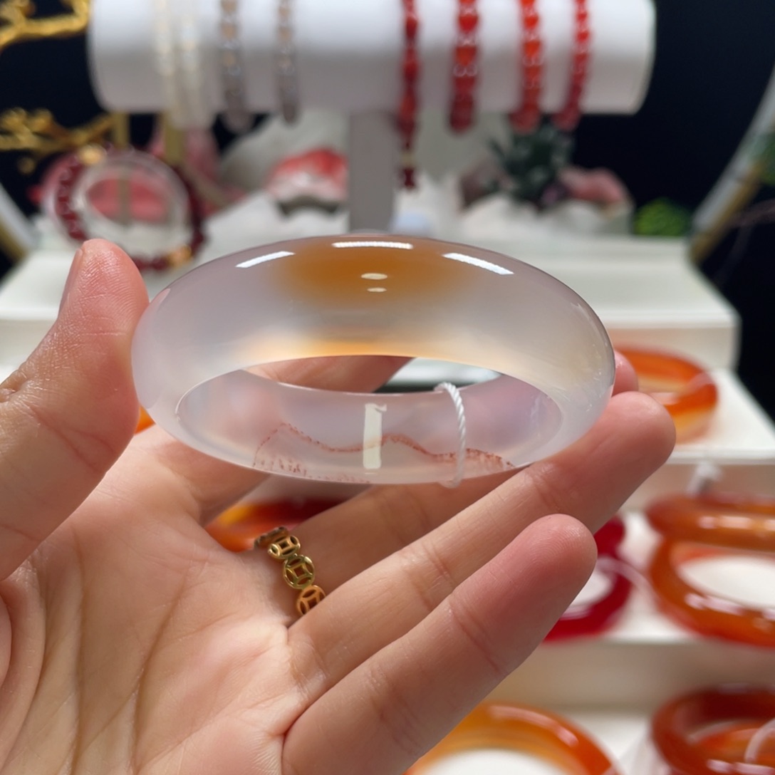 玛瑙/玉髓手镯未镶嵌