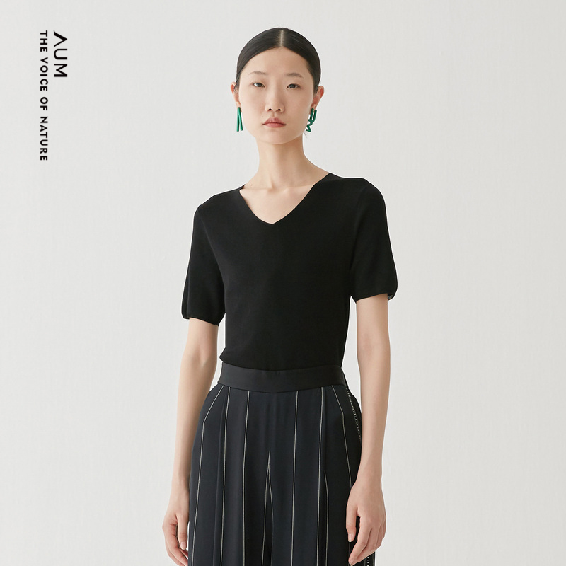 AUM/噢姆黑色百休闲时尚百搭不规则针织衫MAEG2S04M