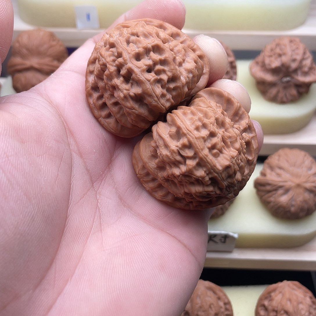 吊坠文玩核桃43全品三角白