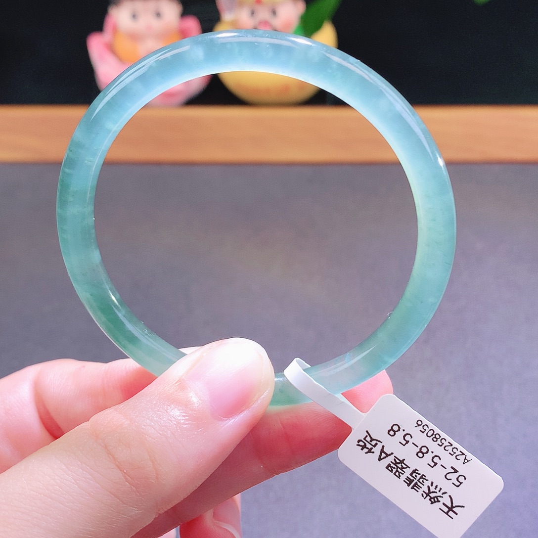 翡翠未镶嵌手镯天然翡翠