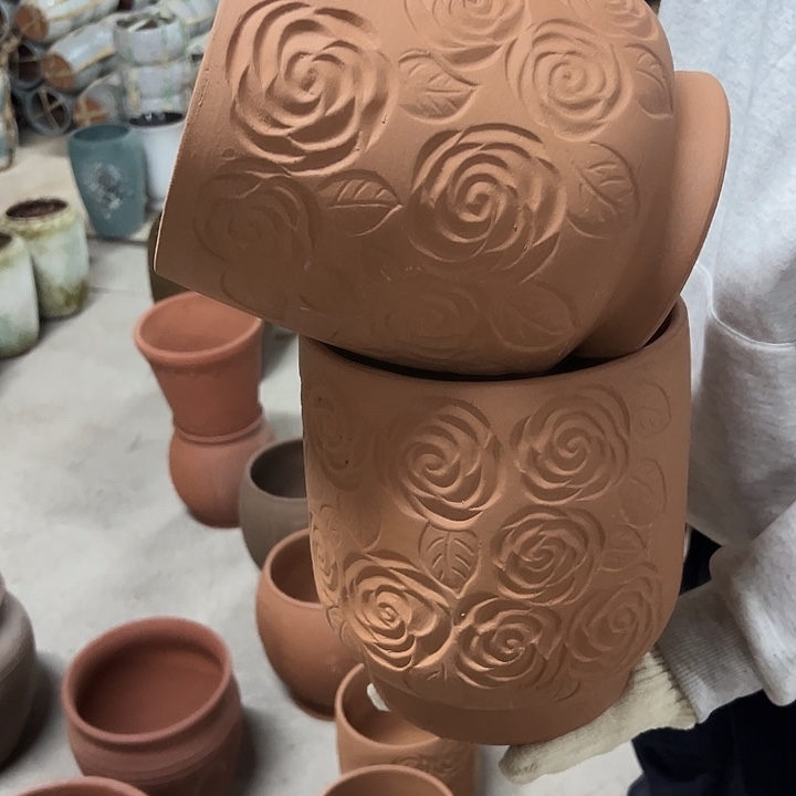 高度22厘米口20厘米