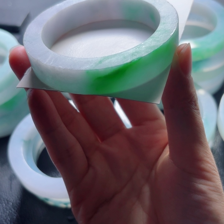 拾***苑定制翡翠未镶嵌不退不换