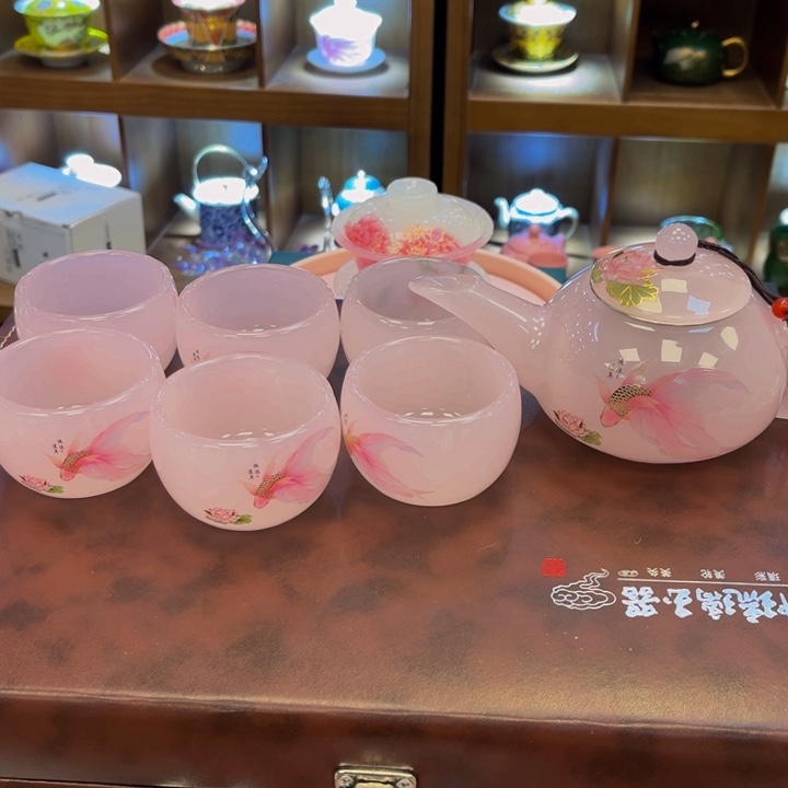 段泥茶杯吧啦吧拉吧拉吧啦