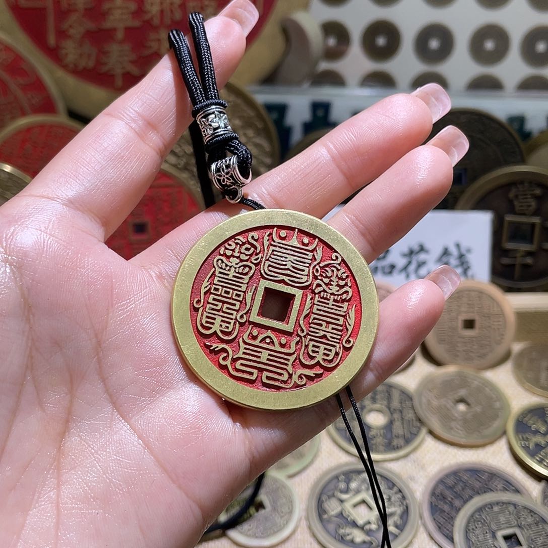 铜铜现代仿制工艺品花钱