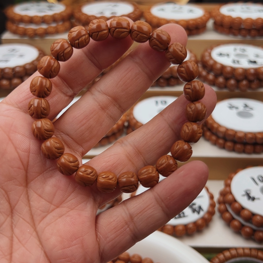 桃核手串器**昂桃核手串