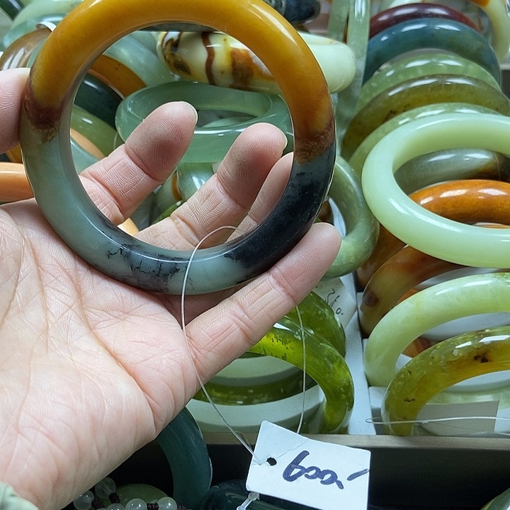 蛇纹石玉合金手镯幸***猴