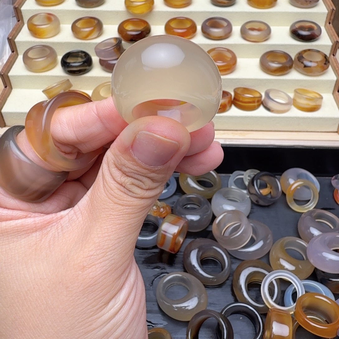 P***瘾玛瑙/玉髓未镶嵌戒圈