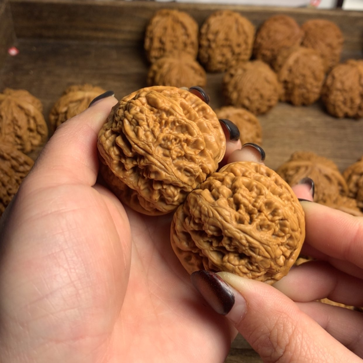 【闪购商品】文玩核桃吊坠广**生粗筋