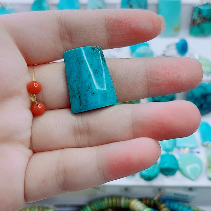 南红玛瑙未镶嵌珠宝奇石