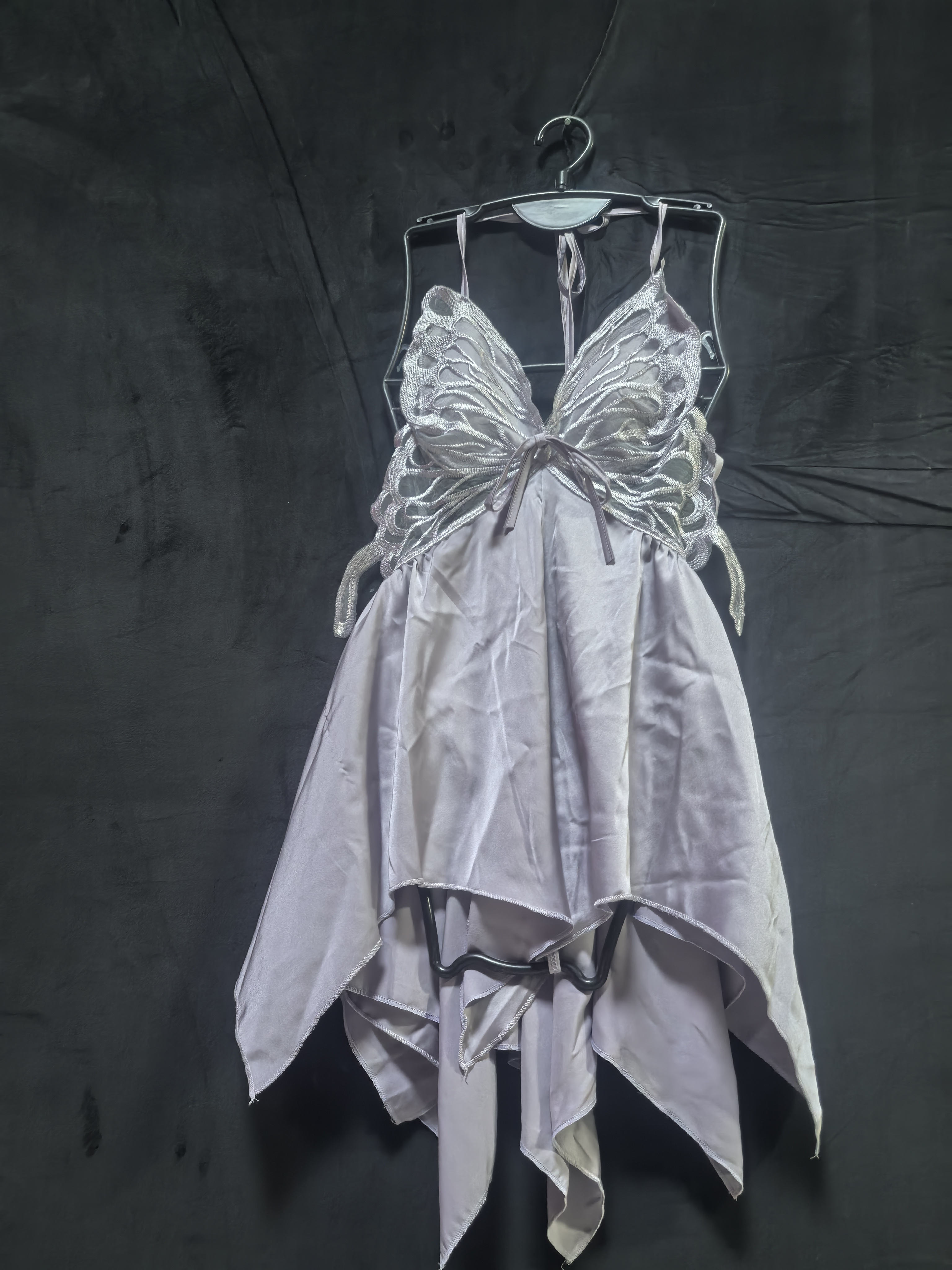 纯欲冰丝吊带带胸垫夏季露背轻奢高级感女士睡裙