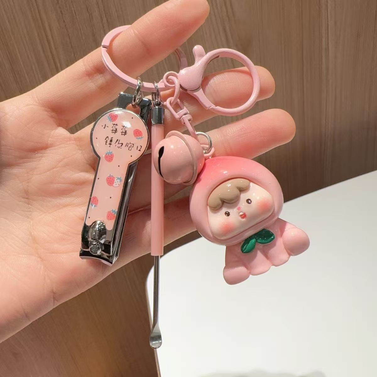 卡通钥匙扣挖耳勺书包挂件智钥匙链指甲刀少女耳勺能闺蜜套装情侣