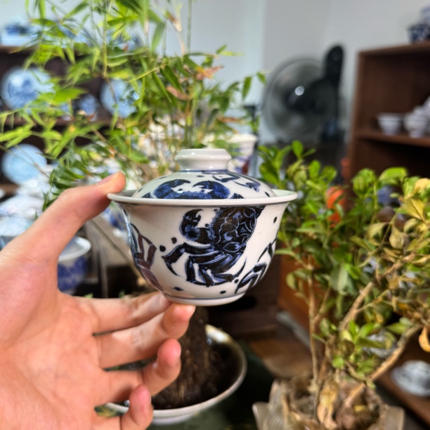 明逸堂手绘缠枝陶瓷茶具防明青花螃蟹盖碗茶碗青花瓷小盖碗纯手工