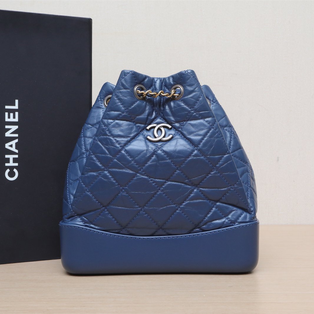 95新 Chanel/香奈儿 【娇】流浪双肩包 小号 皮革C 24开 887781