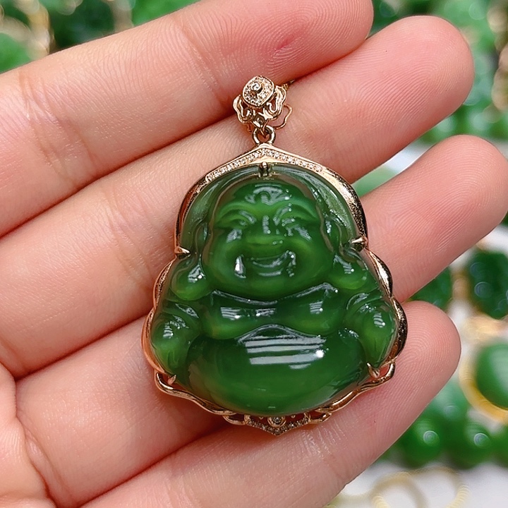 和田玉（碧玉）颈饰18K金镶嵌