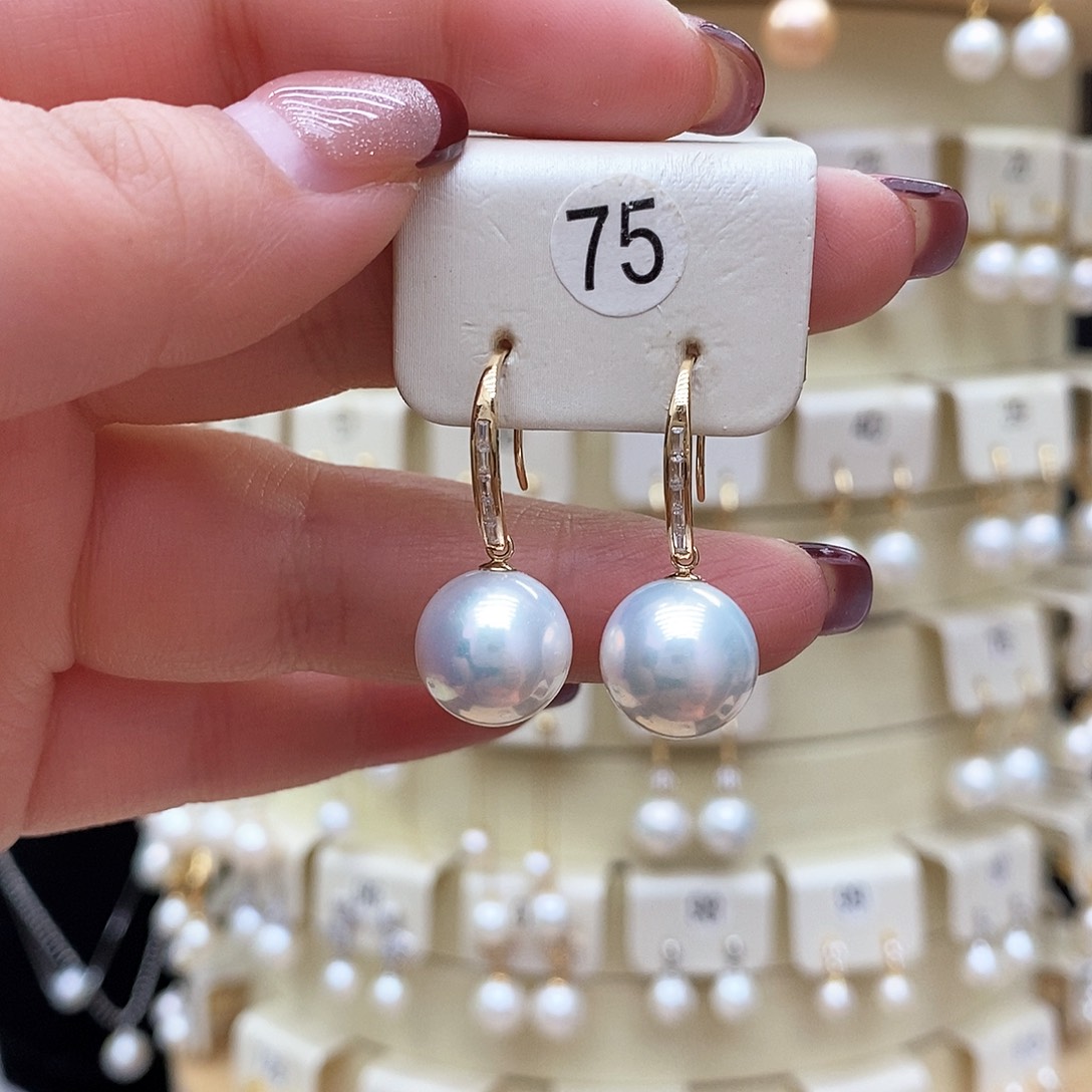 淡水珍珠耳饰18K金镶嵌