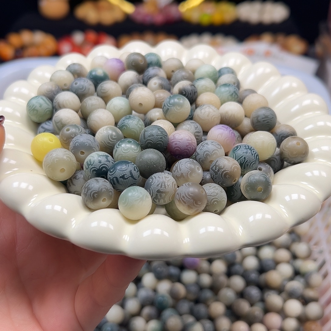 菩提根/象牙果手串11到12烟雨飘花六字150颗