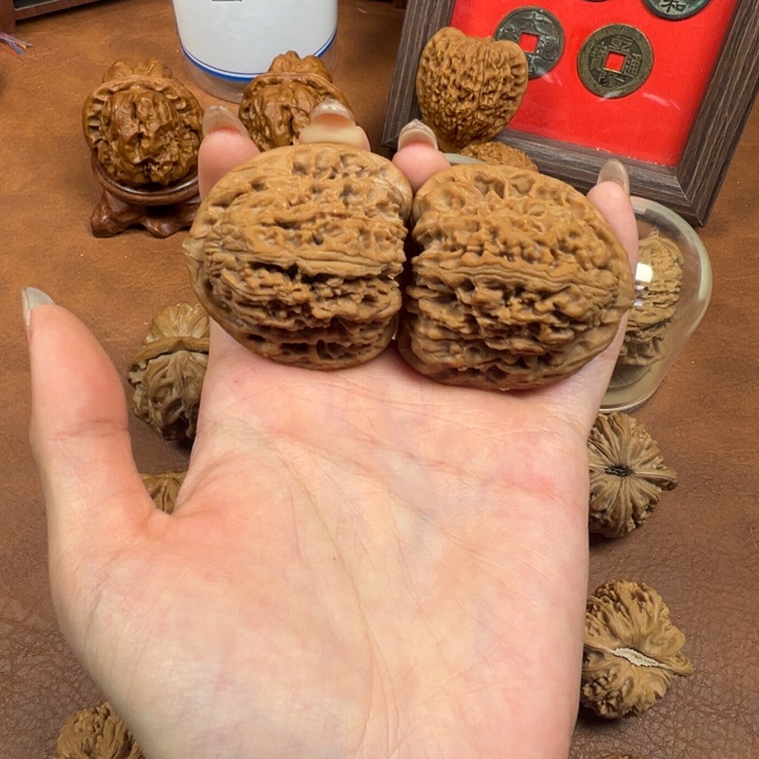 核桃手串/手链全品无修红皮三角疆卡42+