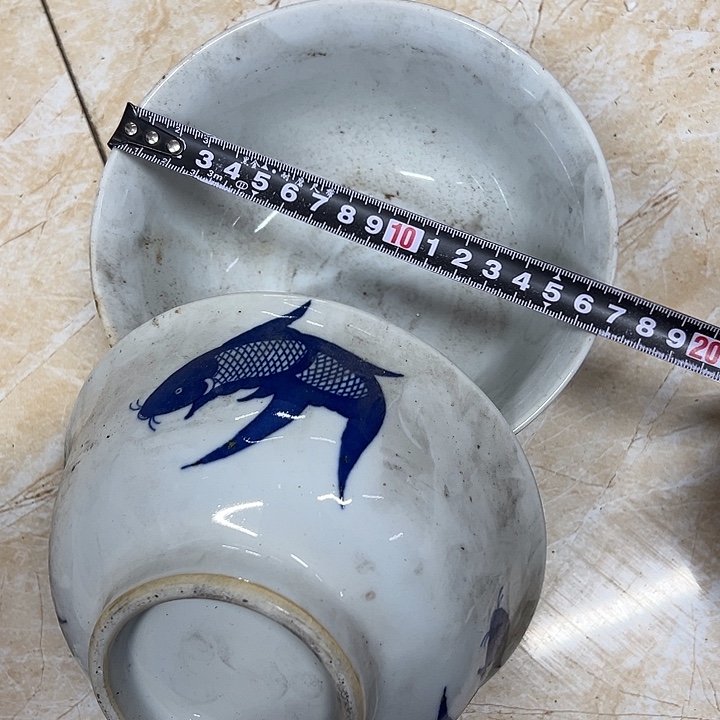 陶摆件2个15.5厘米青花鱼纹碗