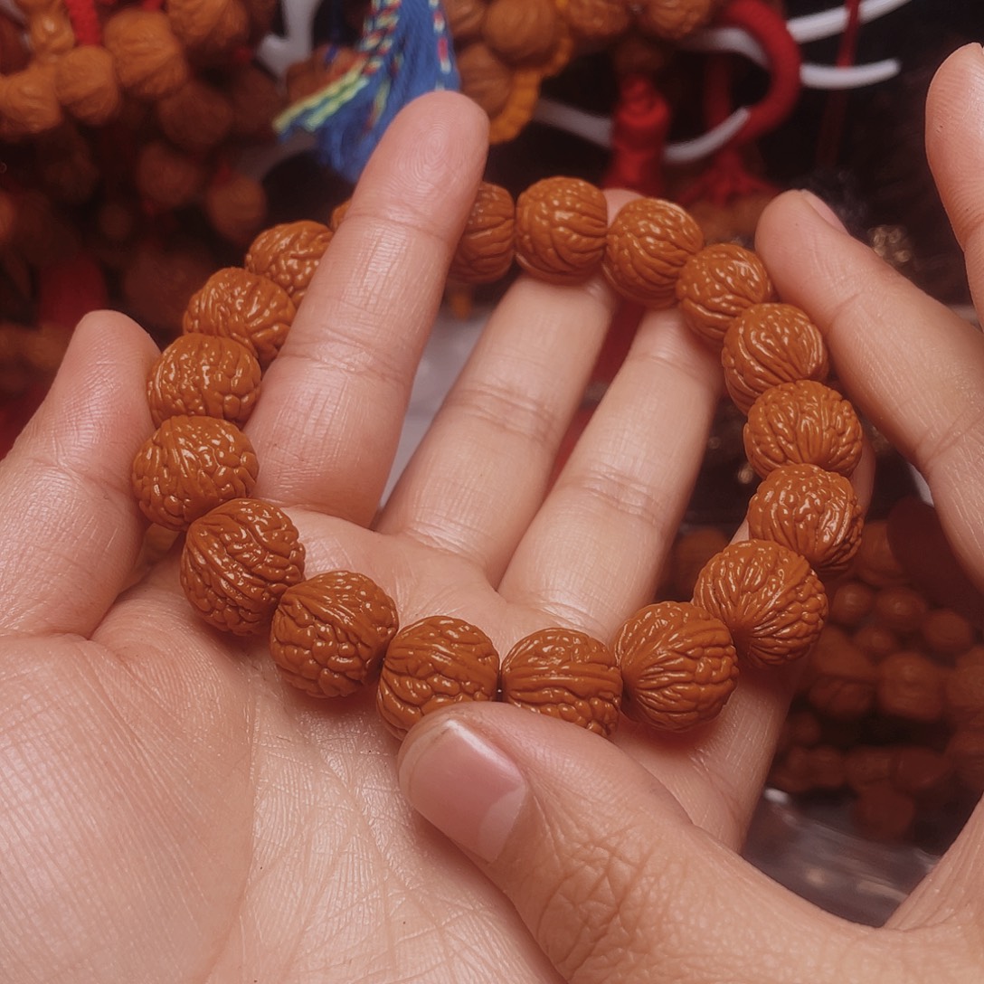 吊坠桃核龙纹桃枭