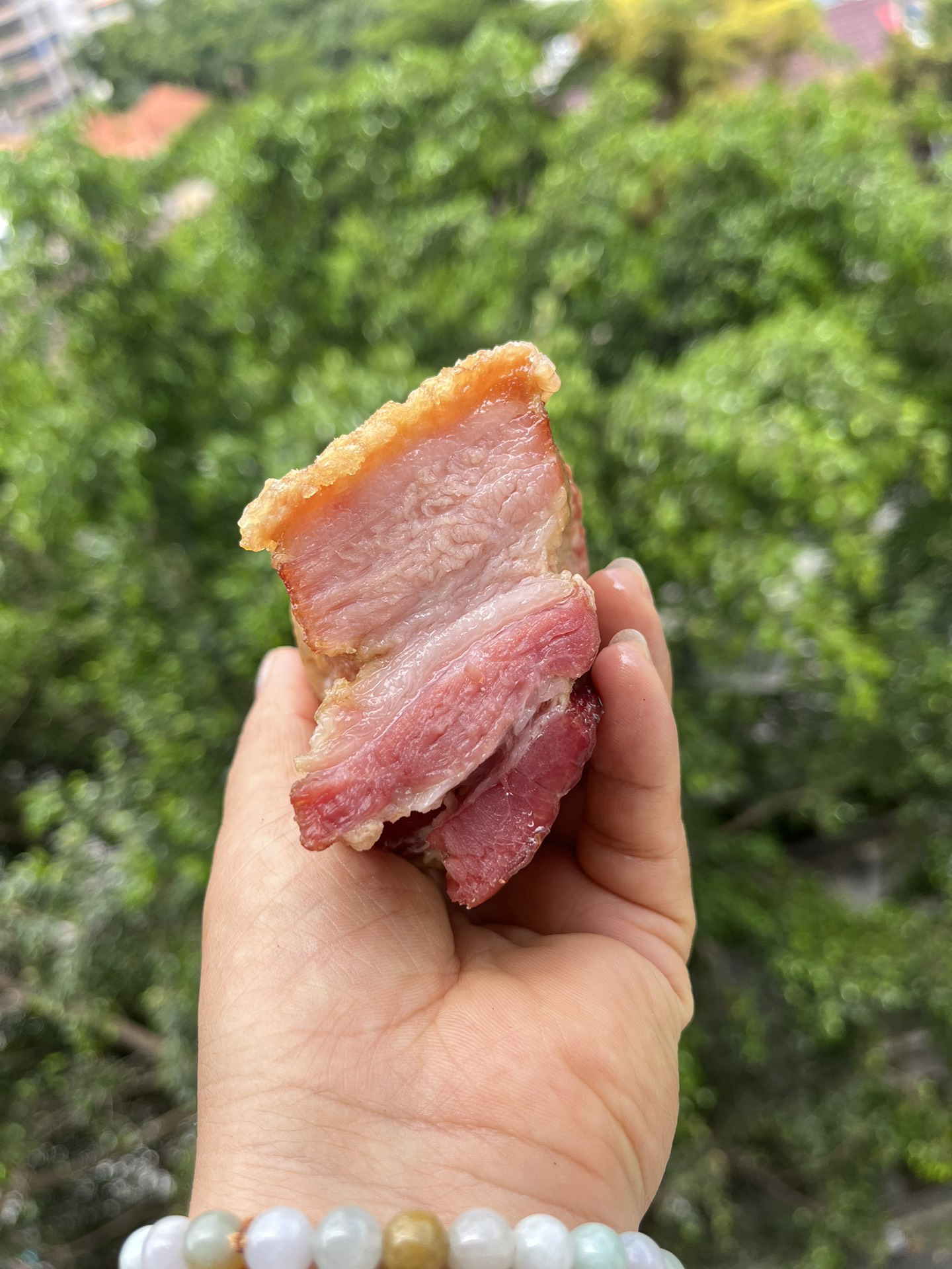 磨黑泡皮肉—传统工艺，用心烘烤，香香脆脆的不咸不淡超级好吃