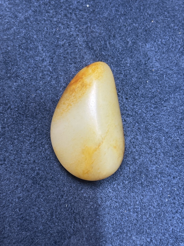 新疆和田玉原石洒金皮原石