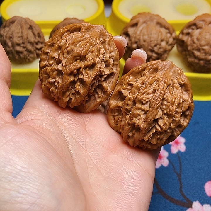 吊坠文玩核桃麦穗虎头