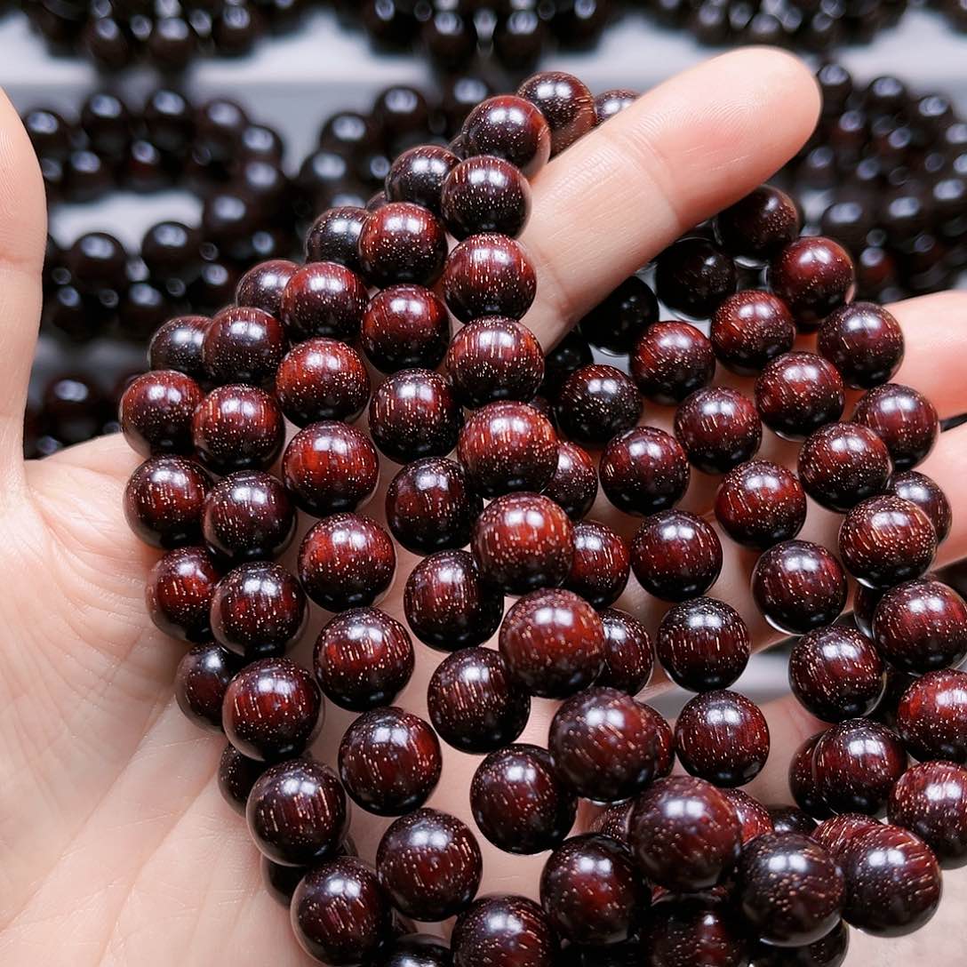 檀香紫檀（小叶紫檀）海****车1.8满