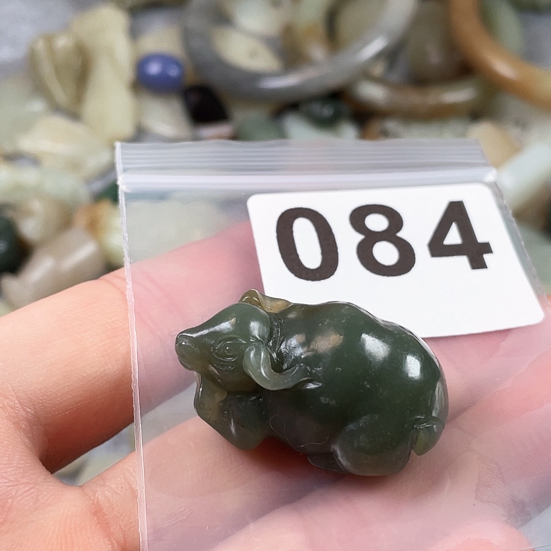 和田玉（糖玉）颈饰未镶嵌