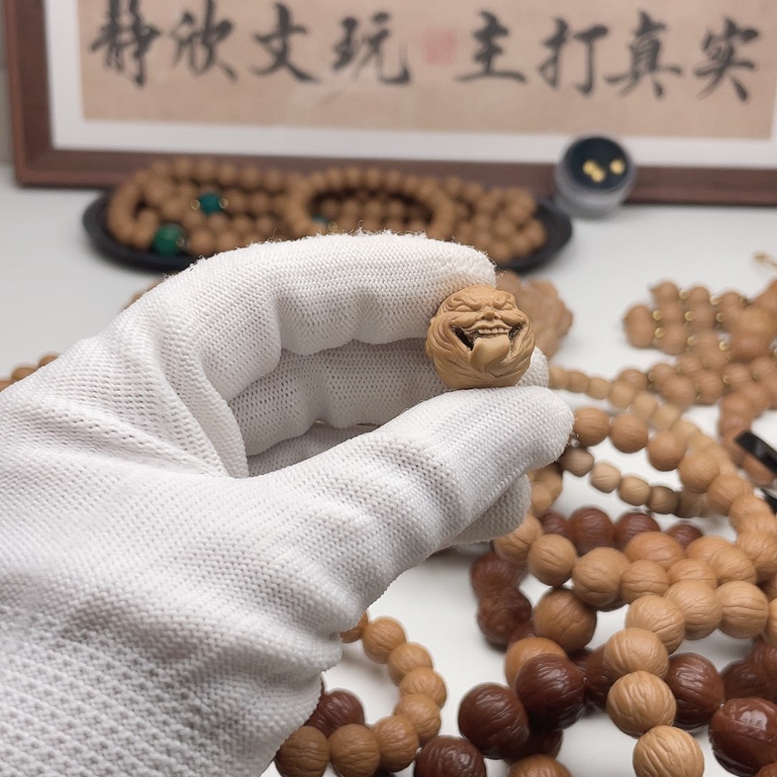 猴头核桃吊坠喜****羊猴头