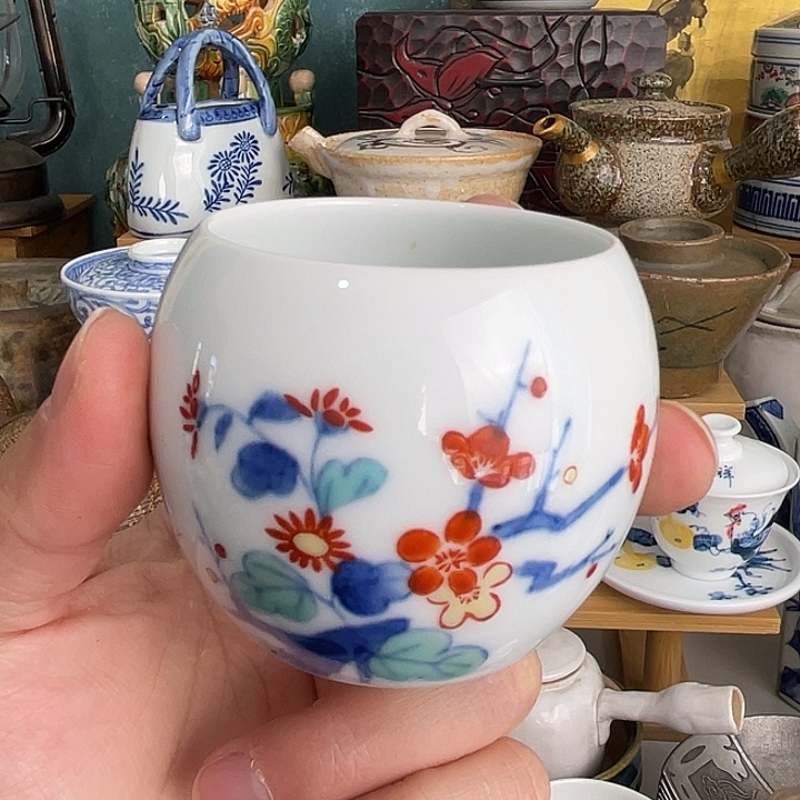 瓷片郭岛杯子好看的哦