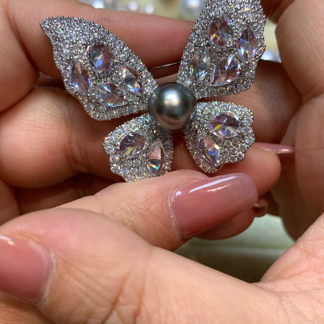 海水珍珠胸饰未镶嵌