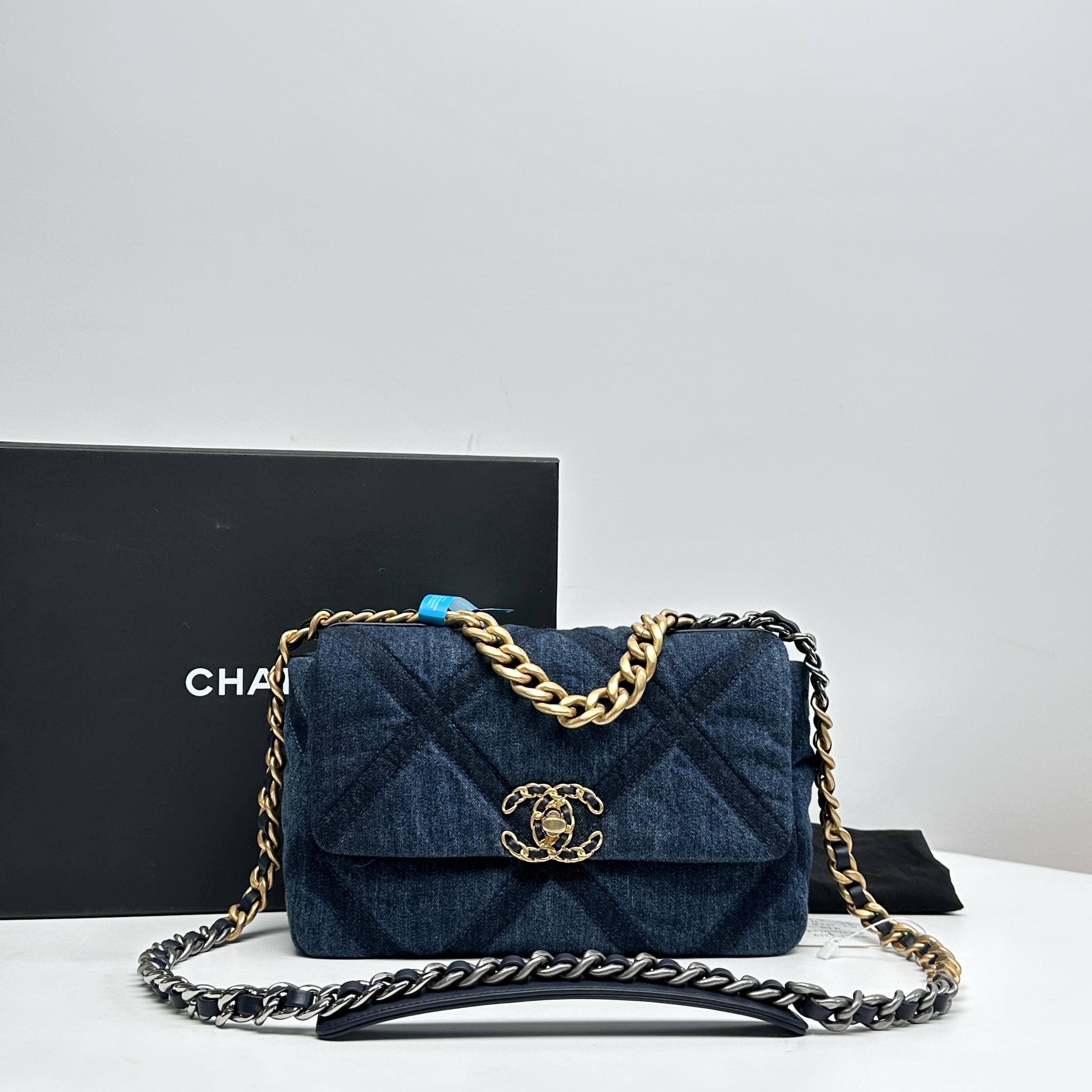 胖虎安安/香奈儿/95新/公价0/箱包/两用包/312501220059