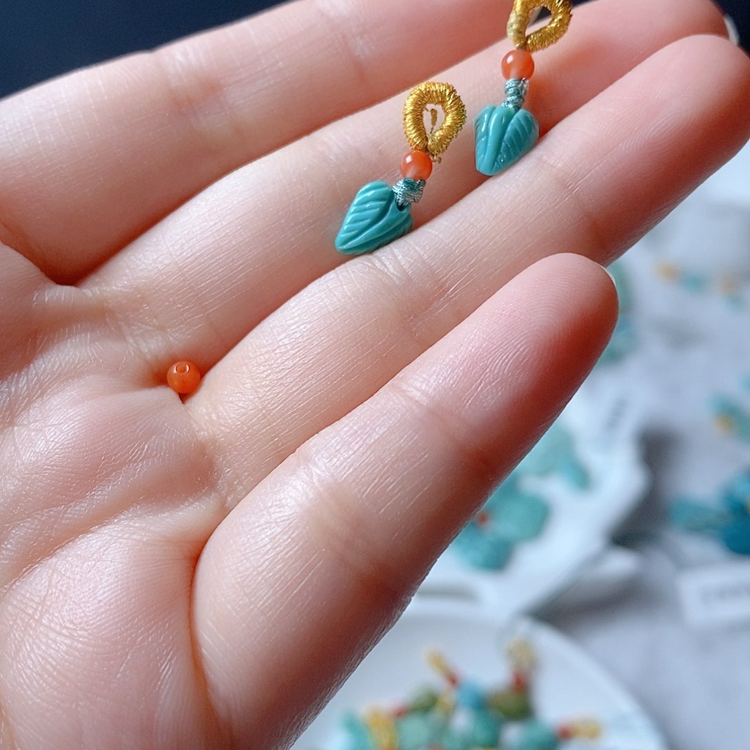 南红玛瑙颈饰未镶嵌