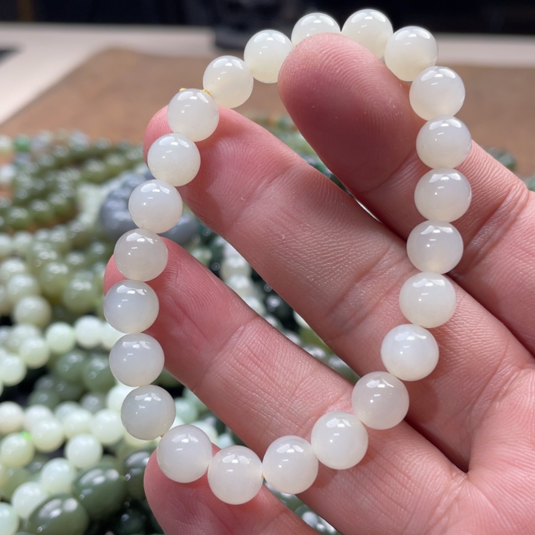 和田玉手链未镶嵌