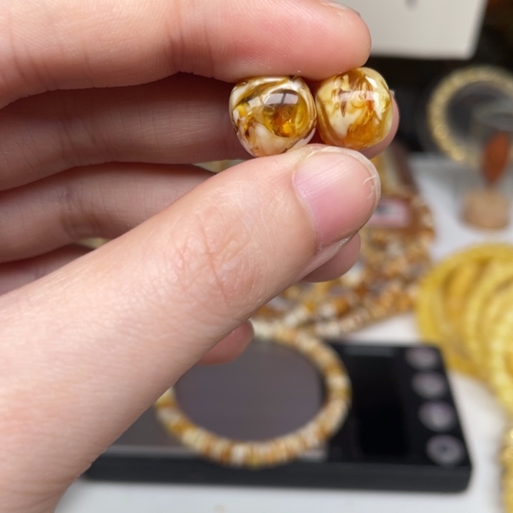 文***➴琥珀未镶嵌裸石29号