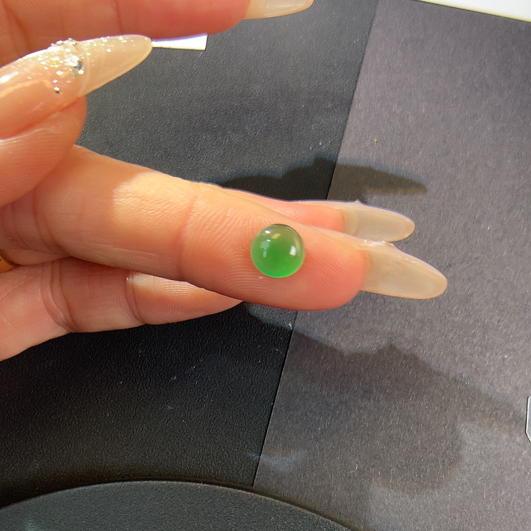 翡翠散珠7.02/2.76翡翠翡翠