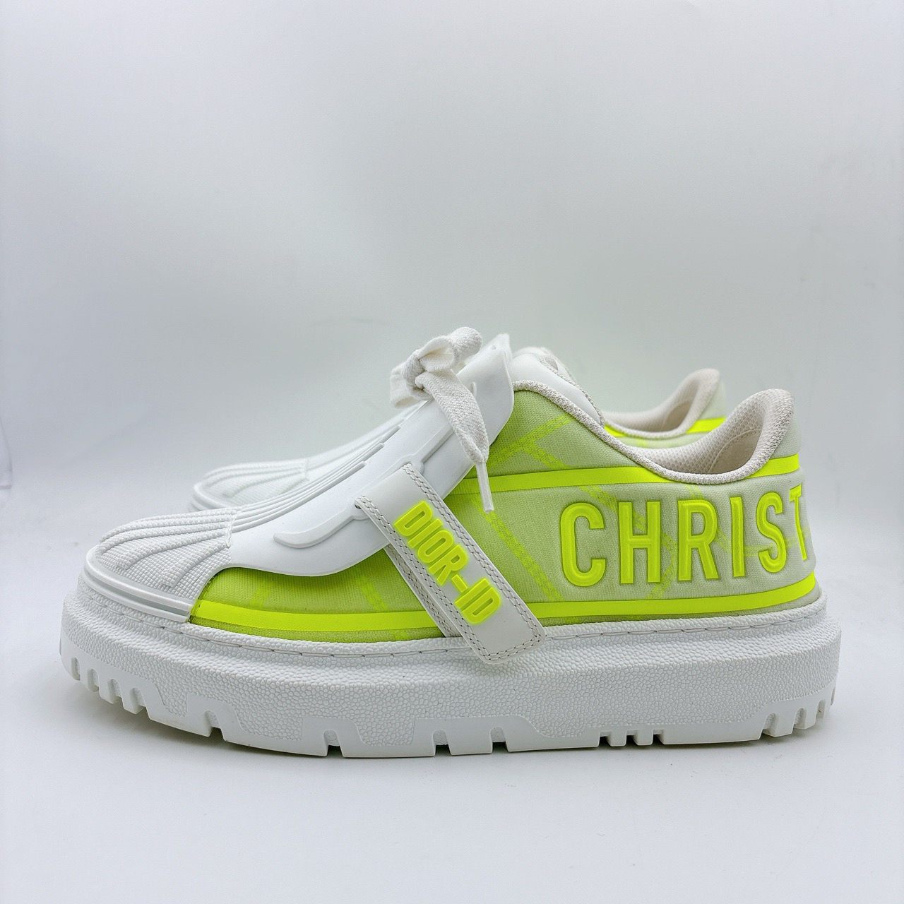 95新 DIOR/迪奥 36.5码/经典满印大标贝壳头板鞋/BM00504