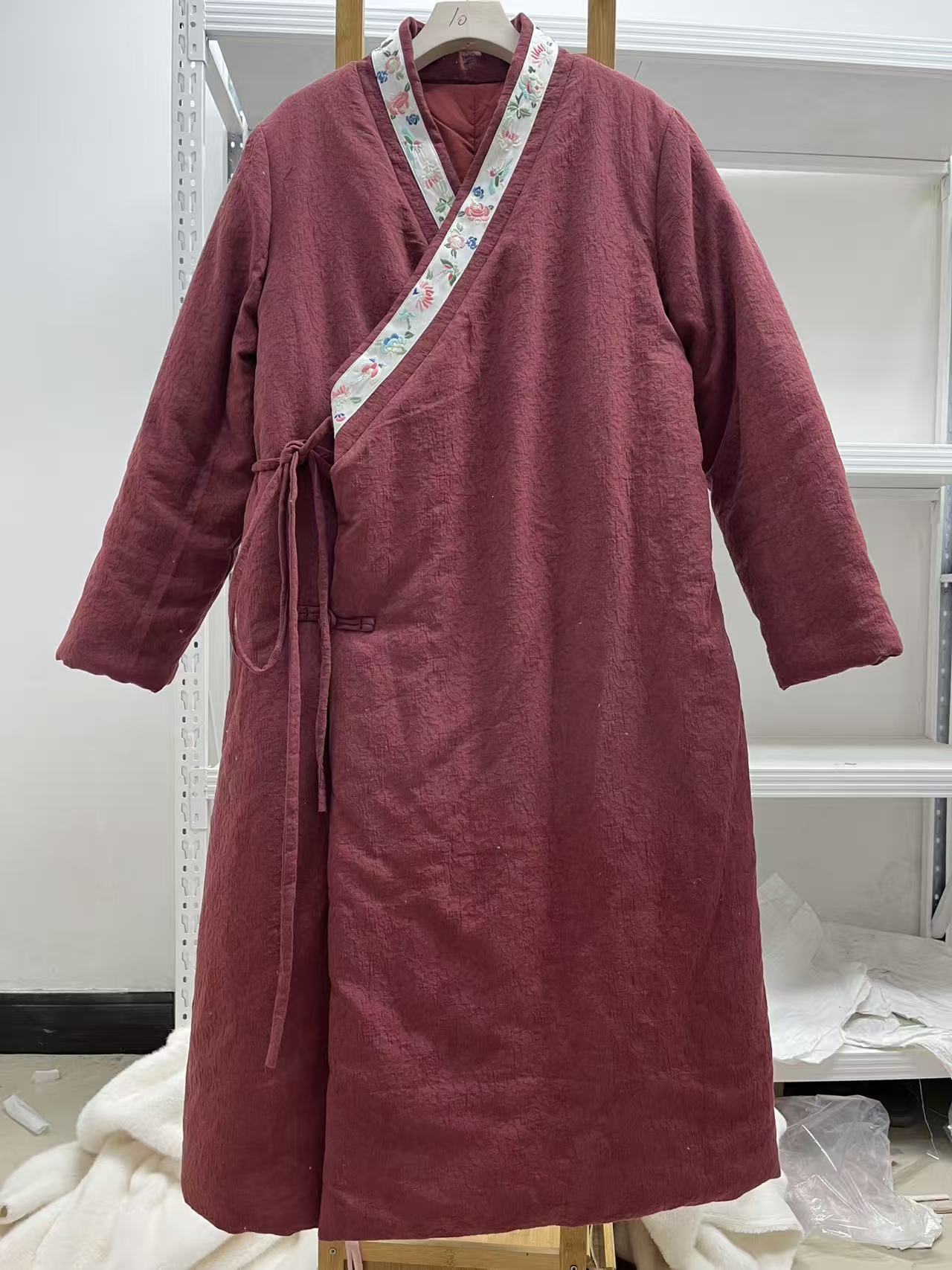汉服中式绣花加长加厚棉服新疆棉花衣
