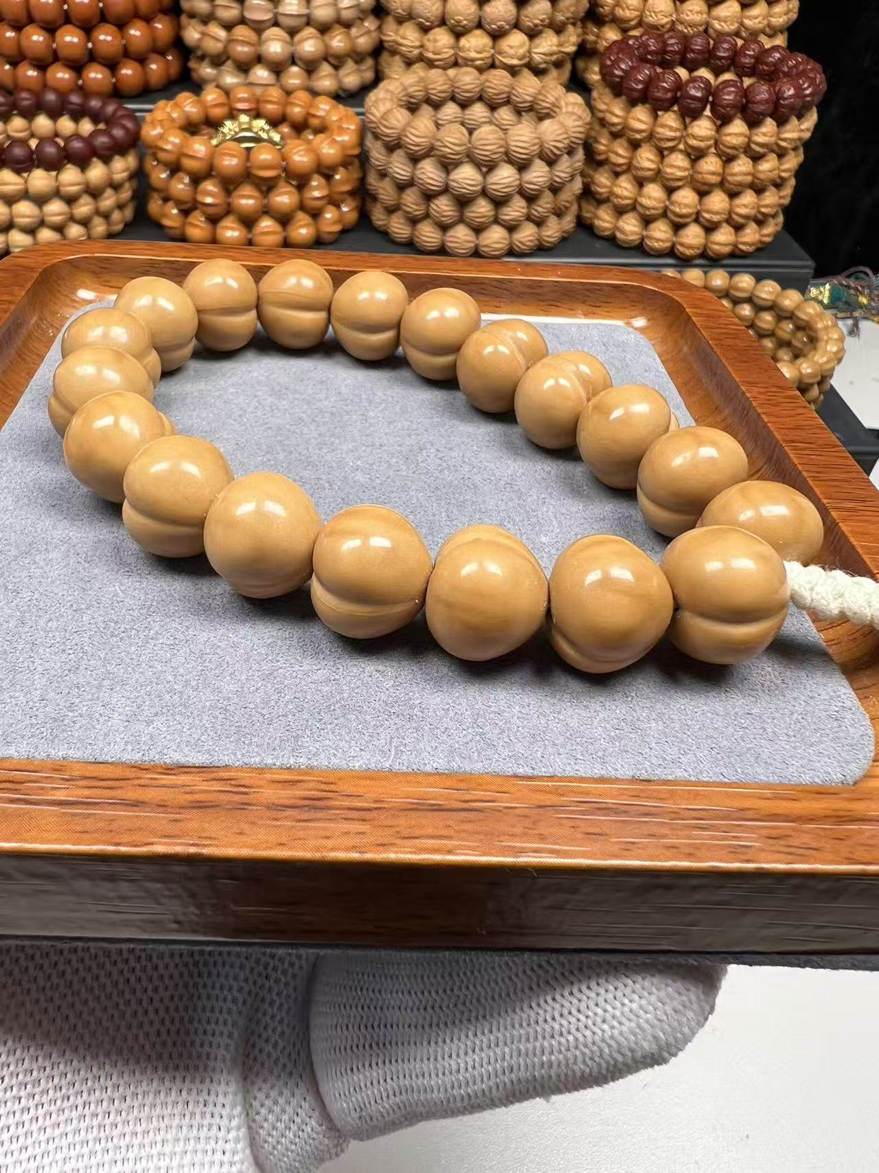 精品·猴头·奶油深沟大屁桃15mm+高档猴头手持