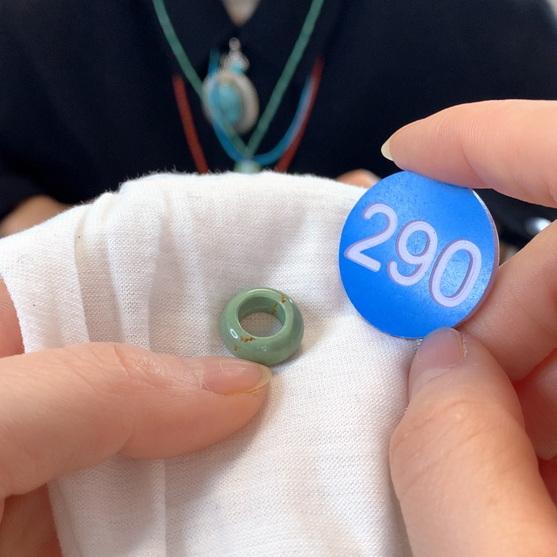 南红玛瑙珠宝奇石未镶嵌