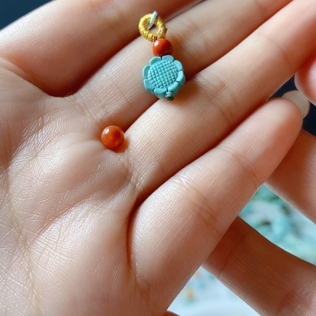 南红玛瑙颈饰未镶嵌