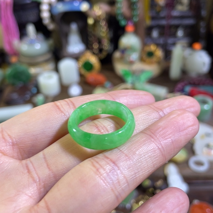 翡翠未镶嵌戒指18.5精品精品精品精品